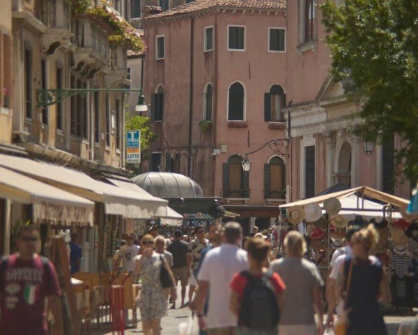 L'Imminente Arrivo di Uncrossable Rush in Italia: La Nuova Emozione per gli Slot